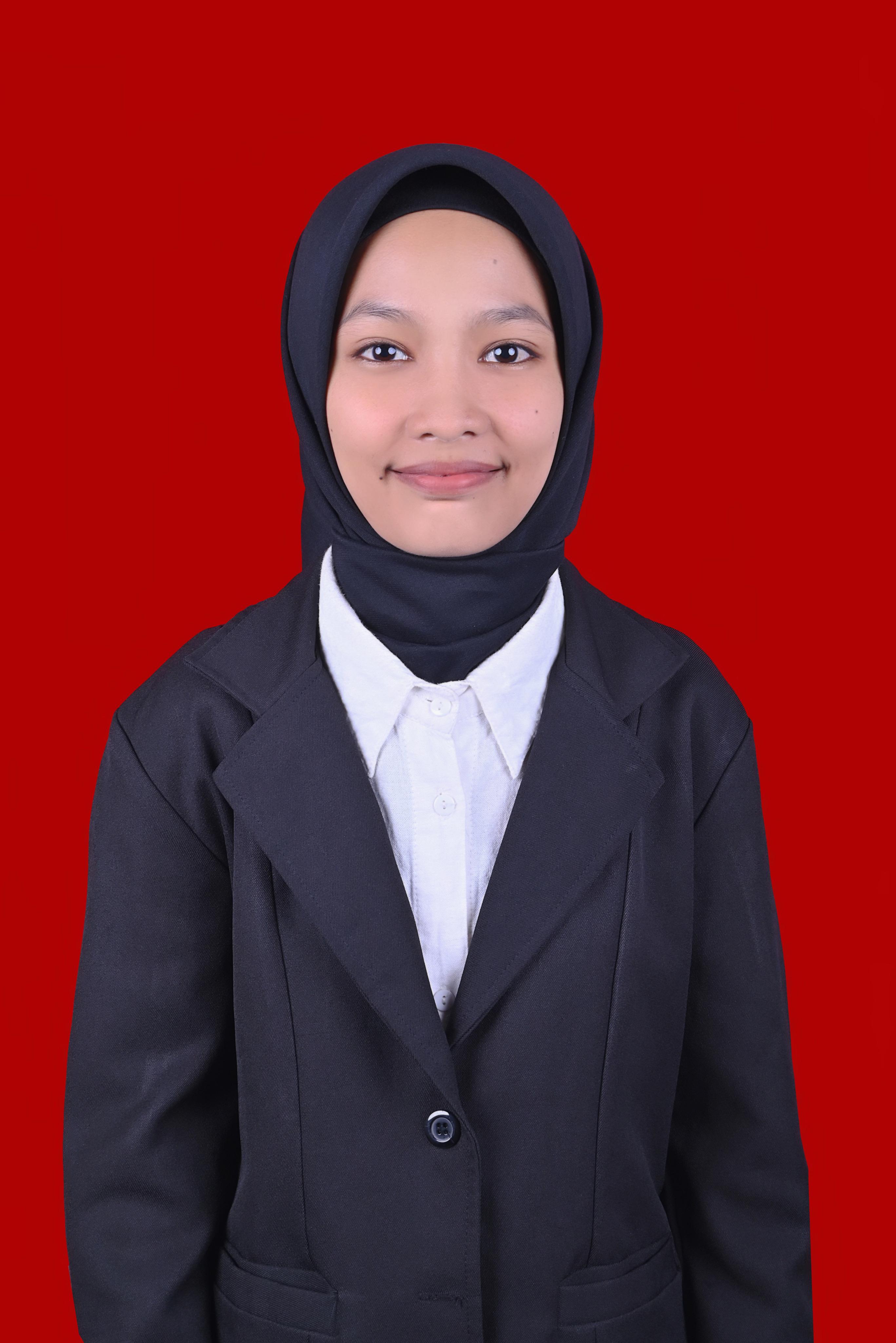 BESSE EMMY SAPHIRA