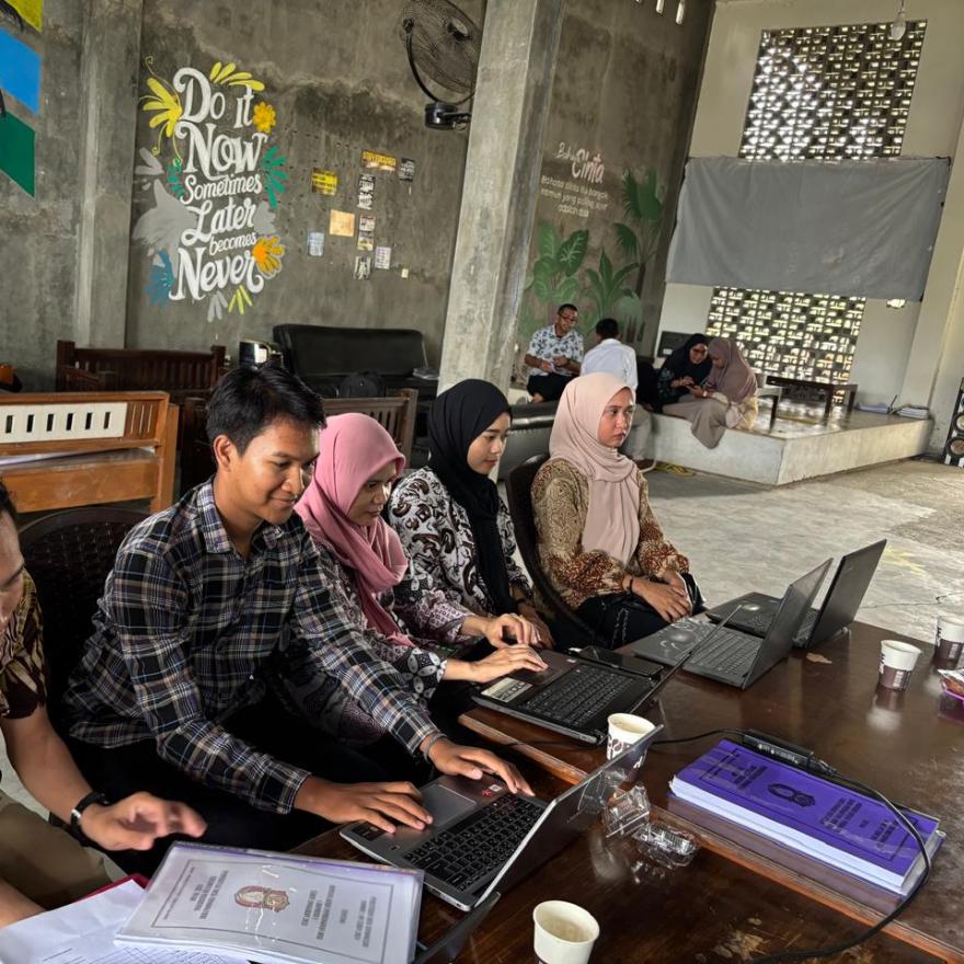 Pelatihan Penginputan Website Desa