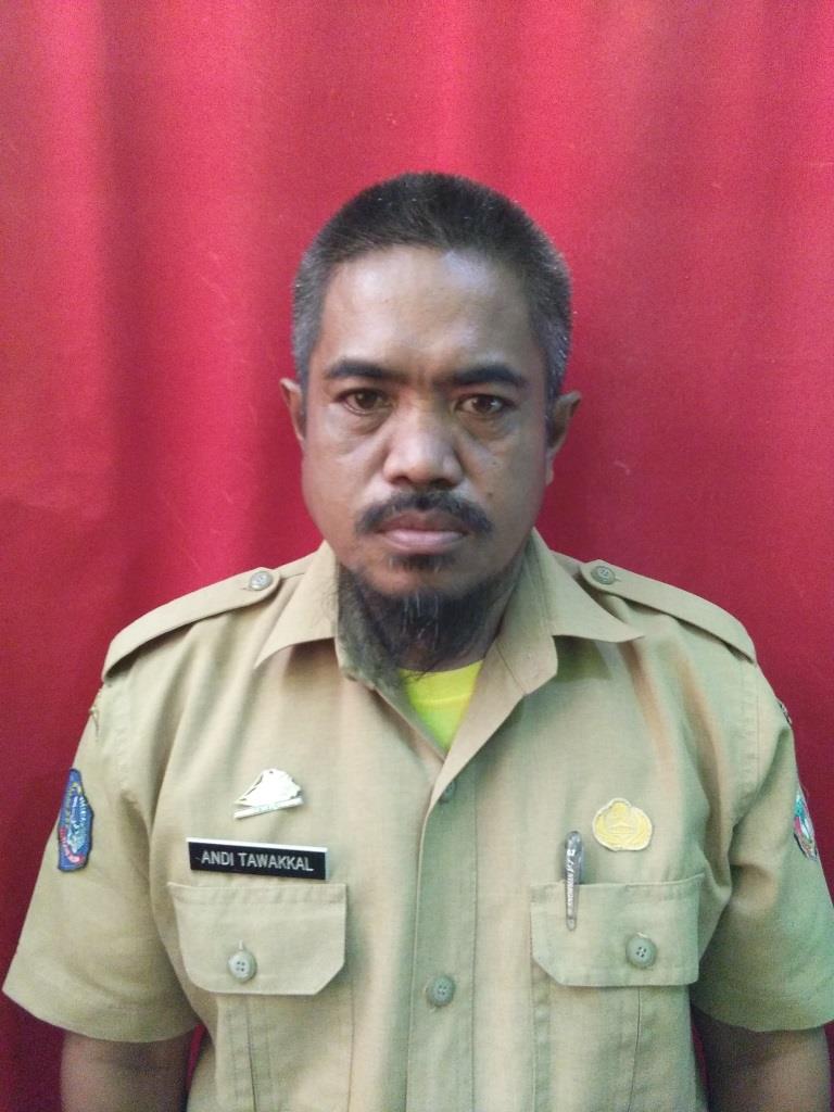 ANDI TAWAKKAL, S.Sos.